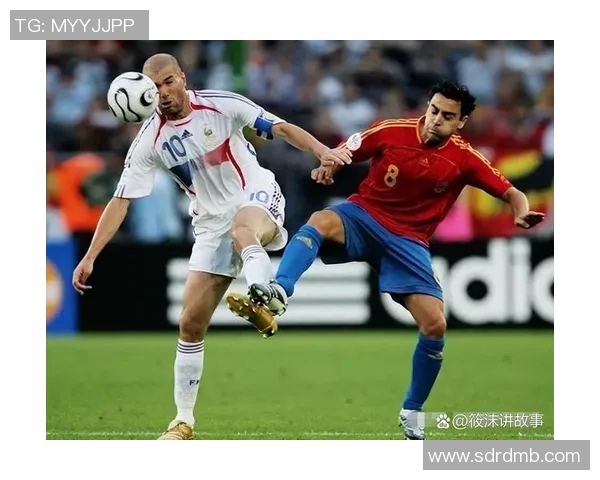 探讨足球明星的不同层次及其在全球体育文化中的影响力与地位